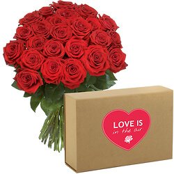 Intensely red with 'Love' box set