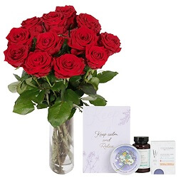 12 Long-stemmed red roses