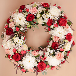 Strauss Rot und weiße Krone