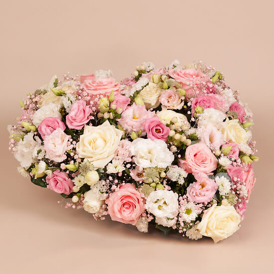 Herz rosa und weiß – Blumenlieferung Schweiz