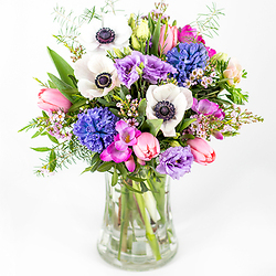 Bouquet Florist?s Spring Flirt